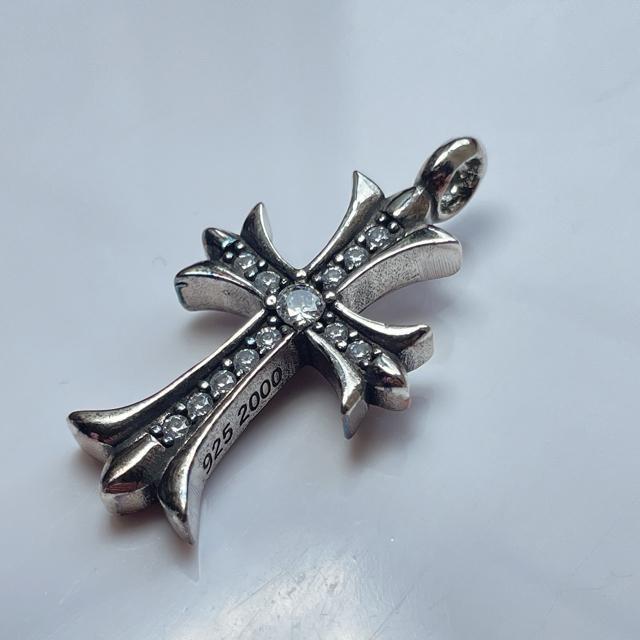 ノーブランド 【ペンダント】 ベビーファット タイニークロス シルバー パヴェ silver925 刻印入り < 男性アクセサリー/時計 ノーブランド 【ペンダント】 ベビーファット タイニークロス シルバー パヴェ silver925 刻印入り < 男性アクセサリー/時計の