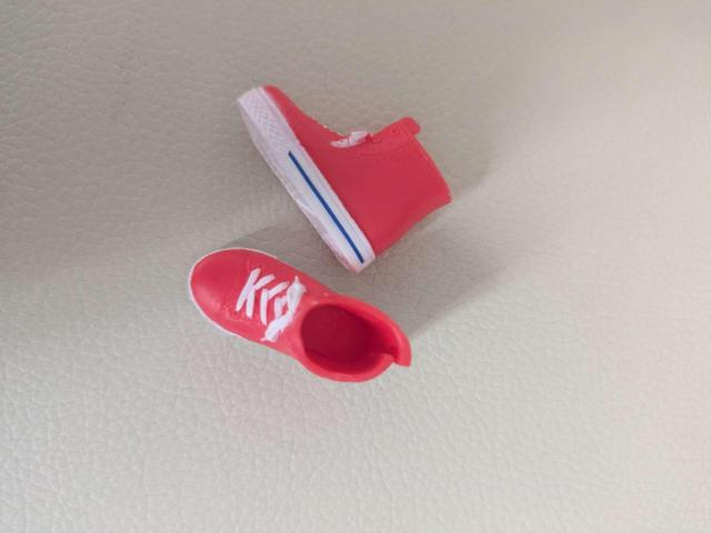 リカちゃん ブライス ドール用 スニーカー 赤 ハイカット 靴 小物 着せ替え < おもちゃ リカちゃん ブライス ドール用 スニーカー 赤 ハイカット 靴 小物 着せ替え < おもちゃの