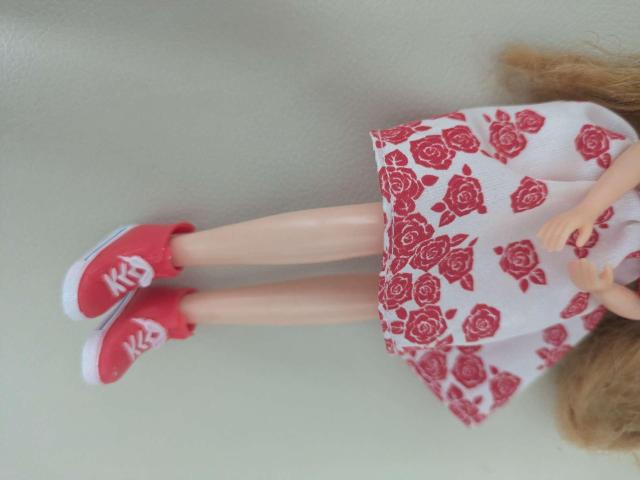 リカちゃん ブライス ドール用 スニーカー 赤 ハイカット 靴 小物 着せ替え < おもちゃ リカちゃん ブライス ドール用 スニーカー 赤 ハイカット 靴 小物 着せ替え < おもちゃの