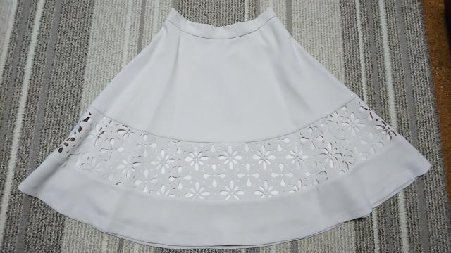 ビーラディエンス スカート 新品 タグ付 < ブランド ビーラディエンス スカート 新品 タグ付 < ブランドの