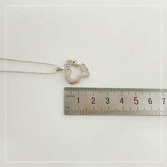 新品アンティーク調ハートネックレス < 女性アクセサリー/時計  新品アンティーク調ハートネックレス < 女性アクセサリー/時計の