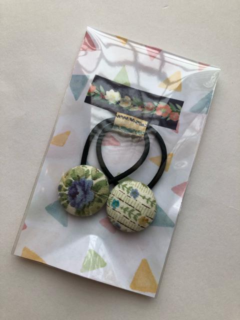 ハンドメイド ヘアゴム くるみボタン ツイン コットン 森ガール < 女性ファッション  ハンドメイド ヘアゴム くるみボタン ツイン コットン 森ガール < 女性ファッションの