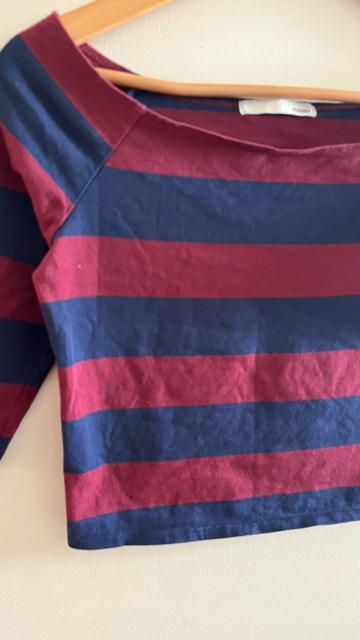 moussy マウジー 五分袖 ショート丈 ボーダーtシャツ 半袖tシャツ ボーダー 赤×紺 サイズ2 < ブランド  moussy マウジー 五分袖 ショート丈 ボーダーtシャツ 半袖tシャツ ボーダー 赤×紺 サイズ2 < ブランドの