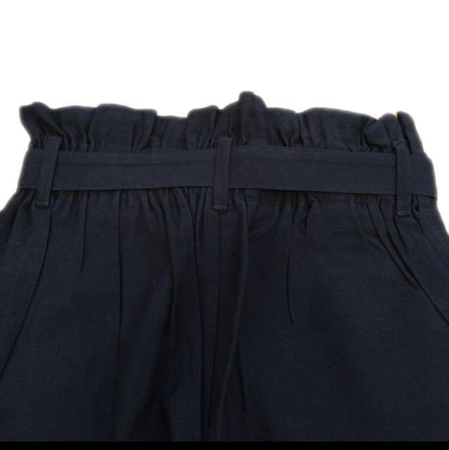 ★ 人気タックハイウエストワイドストレートパンツ★未使用に近いGU★着痩せ★ラク★フォーマル★早い者勝ち < 女性ファッション  ★ 人気タックハイウエストワイドストレートパンツ★未使用に近いGU★着痩せ★ラク★フォーマル★早い者勝ち < 女性ファッションの