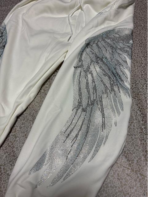 裏起毛 キラキララインストーン 天使の羽柄 トレーナーパンツ ホワイト 大きいサイズ < 女性ファッション 裏起毛 キラキララインストーン 天使の羽柄 トレーナーパンツ ホワイト 大きいサイズ < 女性ファッションの