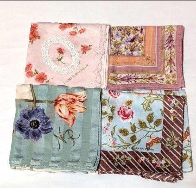 ブランドハンカチ 4枚セット花柄 < 女性ファッション ブランドハンカチ 4枚セット花柄 < 女性ファッションの