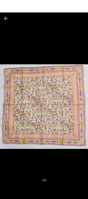 ブランドハンカチ 4枚セット花柄 < 女性ファッション ブランドハンカチ 4枚セット花柄 < 女性ファッションの