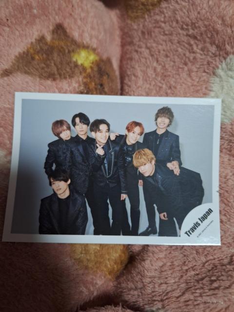 Travis Japan�ʐ^  �� �^�����g�O�b�Y�� 