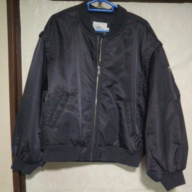 着用5回未満 アースミュージックアンドエコロジー 2WAYMA-1ブルゾン ダークグレー サイズL 送料無料即決 < ブランド 着用5回未満 アースミュージックアンドエコロジー 2WAYMA-1ブルゾン ダークグレー サイズL 送料無料即決 < ブランドの