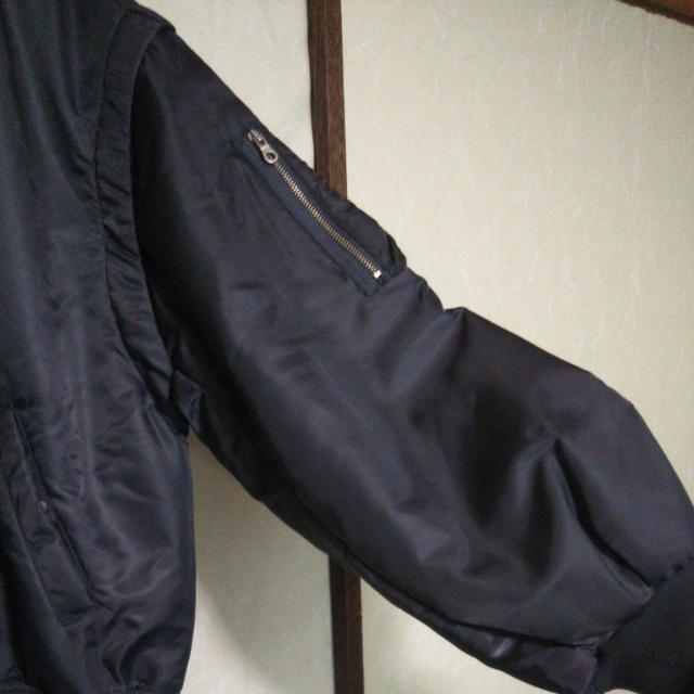 着用5回未満 アースミュージックアンドエコロジー 2WAYMA-1ブルゾン ダークグレー サイズL 送料無料即決 < ブランド 着用5回未満 アースミュージックアンドエコロジー 2WAYMA-1ブルゾン ダークグレー サイズL 送料無料即決 < ブランドの