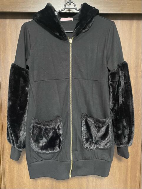美品 レディース スエットパーカー★クマフェイクファーパーカー★WEGO☆くま耳☆ラインストーン ファーコート★黒 Mサイズ < 女性ファッション  美品 レディース スエットパーカー★クマフェイクファーパーカー★WEGO☆くま耳☆ラインストーン ファーコート★黒 Mサイズ < 女性ファッションの