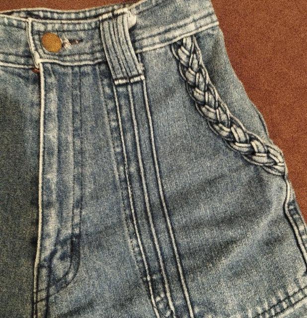 ハイウエストワイドフレア 厚手デニム カットオフ 27インチ 1970ビンテージ < 女性ファッション  ハイウエストワイドフレア 厚手デニム カットオフ 27インチ 1970ビンテージ < 女性ファッションの