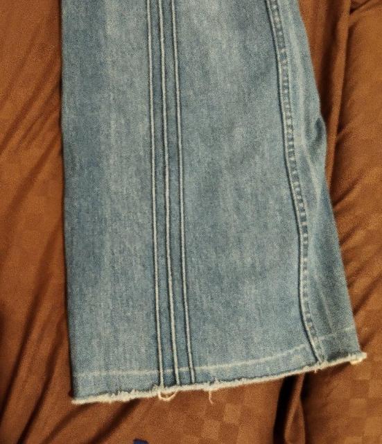 ハイウエストワイドフレア 厚手デニム カットオフ 27インチ 1970ビンテージ < 女性ファッション  ハイウエストワイドフレア 厚手デニム カットオフ 27インチ 1970ビンテージ < 女性ファッションの