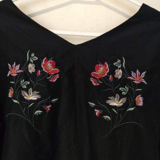 THE SHOP TKubNԕhJ`jbNuEX  uh 