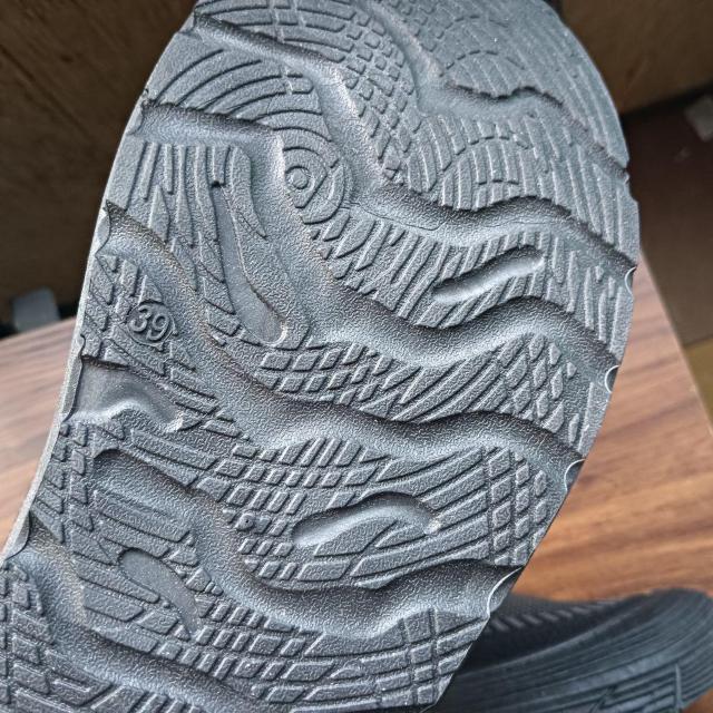 新品 24.5cm レディース スニーカー ブラック シューズ 靴 カジュアル < 女性ファッション  新品 24.5cm レディース スニーカー ブラック シューズ 靴 カジュアル < 女性ファッションの