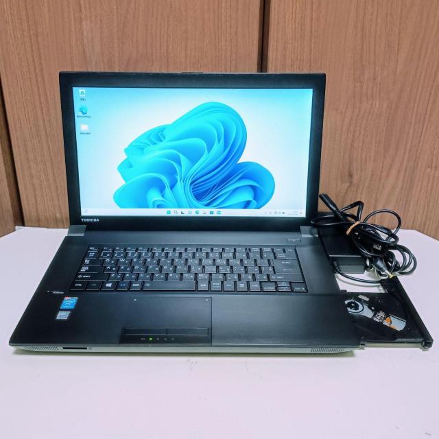 TOSHIBA dynabook Corei5 メモリ16GB SSD512GB Windows11 ノートパソコン DVD < PC本体/周辺機器 TOSHIBA dynabook Corei5 メモリ16GB SSD512GB Windows11 ノートパソコン DVD < PC本体/周辺機器の