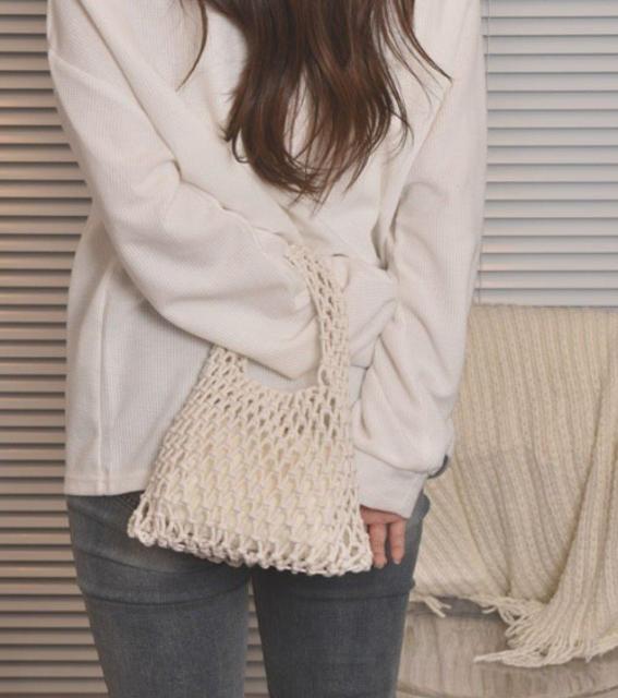 未使用未開封新品 ハンドバッグ 「float」かぎ針網み ミニ ハンドバッグ ホワイト 送料無料即決 < 女性ファッション 未使用未開封新品 ハンドバッグ 「float」かぎ針網み ミニ ハンドバッグ ホワイト 送料無料即決 < 女性ファッションの