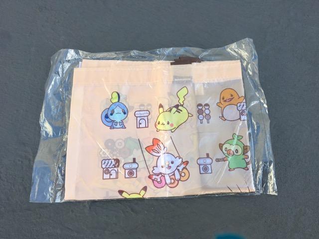 ミスドポケモントートバッグ&ブランケット < アニメ/コミック/キャラクター  ミスドポケモントートバッグ&ブランケット < アニメ/コミック/キャラクターの