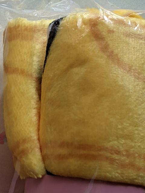 ちいかわ ひざ掛け ちいかわ ハチワレ  ブランケット  イエロー  黄色 < アニメ/コミック/キャラクター  ちいかわ ひざ掛け ちいかわ ハチワレ  ブランケット  イエロー  黄色 < アニメ/コミック/キャラクターの