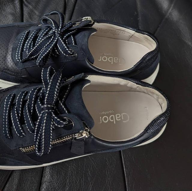 ■Gabor■ガボール■レースアップスニーカー/レザーシューズ/スエード&レザー/シューズ/ネイビー/表記サイズ5/24.5 < ブランド ■Gabor■ガボール■レースアップスニーカー/レザーシューズ/スエード&レザー/シューズ/ネイビー/表記サイズ5/24.5 < ブランドの