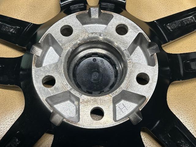 8072110)BMW17C`7.5J+52A~zC[ubN|bV2{ZbgPCD112-5H  /oCN