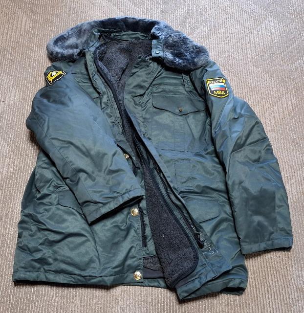 ���V�A�x�@�@�~�G�W���P�b�g  �� �z�r�[�� 