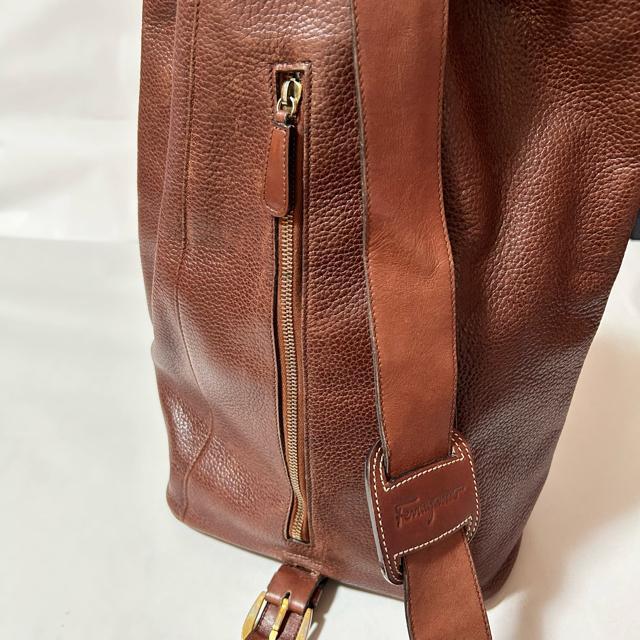 Salvatore Ferragamo �t�F���K�� ���@�� ���U�[ �V�����_�[�o�b�O �u���E�� ���B���e�[�W �� �u�����h�� 