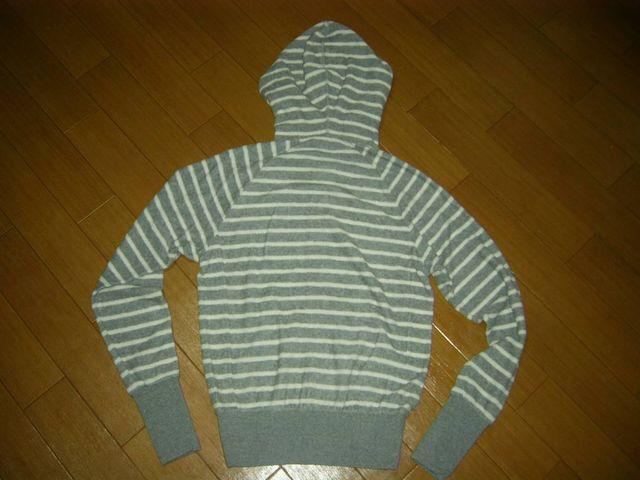 新品TMTパイル地ジップパーカーM灰ボーダースウェット < ブランド 新品TMTパイル地ジップパーカーM灰ボーダースウェット < ブランドの