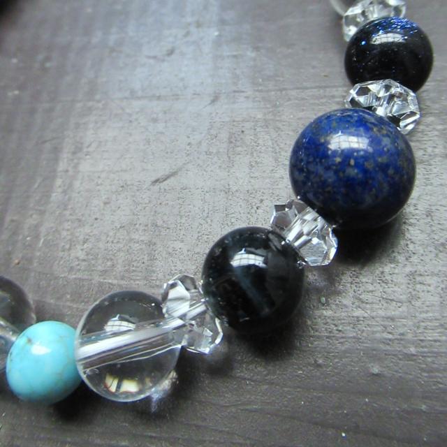 ラピスラズリxゴールドストーンxホークアイx水晶ブレスレット < 女性アクセサリー/時計 ラピスラズリxゴールドストーンxホークアイx水晶ブレスレット < 女性アクセサリー/時計の