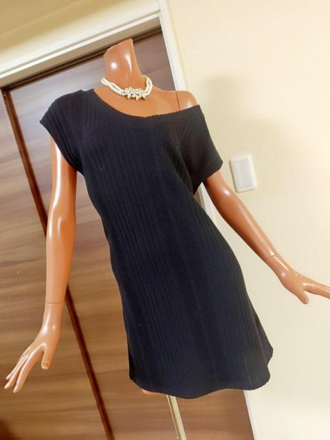 美品★xs〜M★白シャツ+黒ニットベストワンピース★2点セット★ < 女性ファッション  美品★xs〜M★白シャツ+黒ニットベストワンピース★2点セット★ < 女性ファッションの