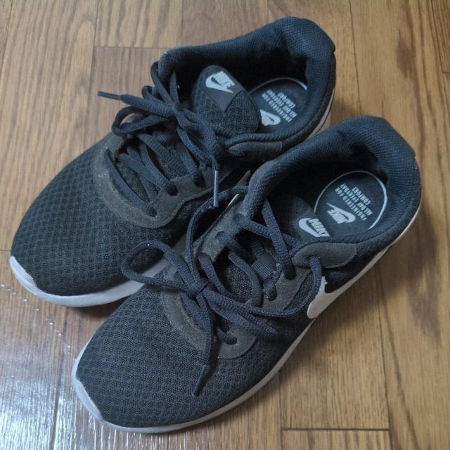 NIKE ���f�B�[�X�@�X�j�[�J�[  �� �u�����h�� 