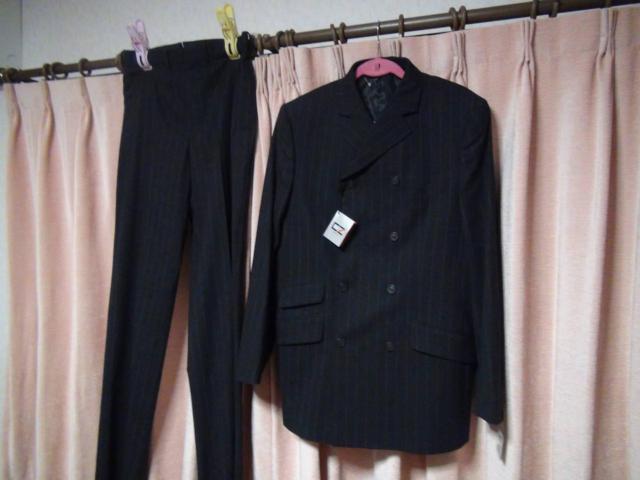 CZのスーツ 新品タグ付き(XL)!。 < 男性ファッション  CZのスーツ 新品タグ付き(XL)!。  < 男性ファッションの