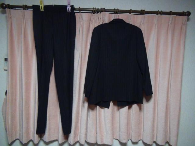 CZのスーツ 新品タグ付き(XL)!。 < 男性ファッション  CZのスーツ 新品タグ付き(XL)!。 < 男性ファッションの