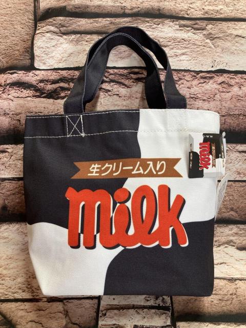 送料無料!可愛いくて、甘くて美味しそう?な【チロルチョコ】舟形手さげバッグ(画像から)1個1,650円が… < 女性ファッション 送料無料!可愛いくて、甘くて美味しそう?な【チロルチョコ】舟形手さげバッグ(画像から)1個1,650円が… < 女性ファッションの