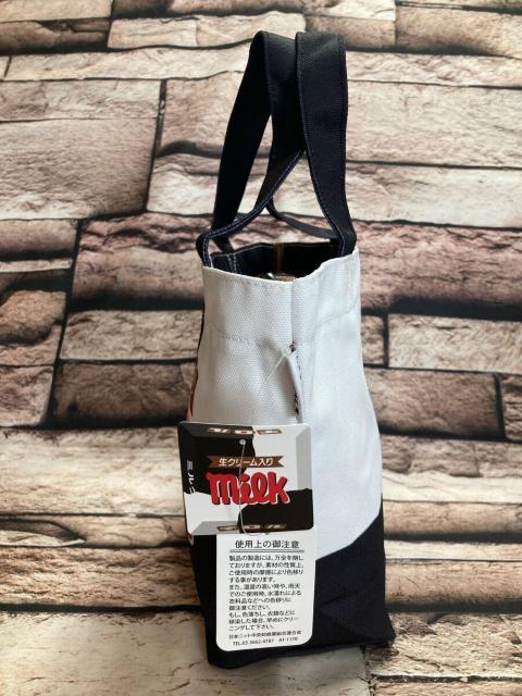 送料無料!可愛いくて、甘くて美味しそう?な【チロルチョコ】舟形手さげバッグ(画像から)1個1,650円が… < 女性ファッション 送料無料!可愛いくて、甘くて美味しそう?な【チロルチョコ】舟形手さげバッグ(画像から)1個1,650円が… < 女性ファッションの