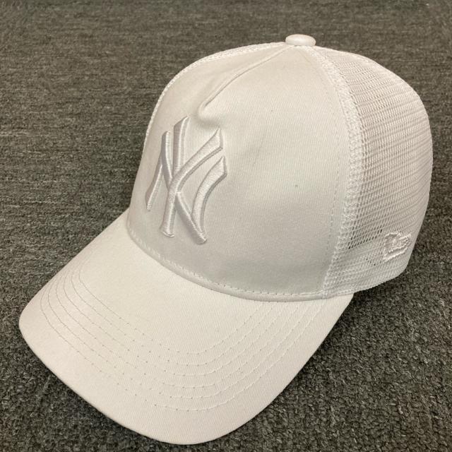 NEWERA ニューエラ ニューヨークヤンキース メッシュキャップ ホワイト < ブランド NEWERA ニューエラ ニューヨークヤンキース メッシュキャップ ホワイト < ブランドの