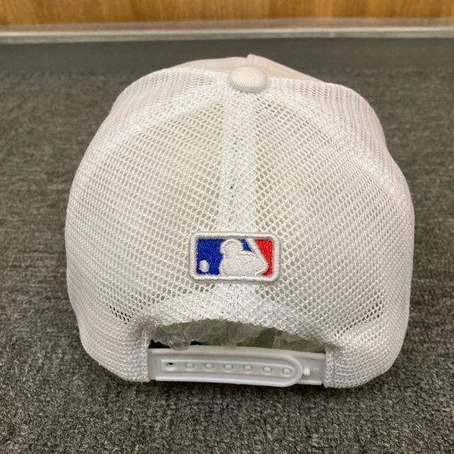 NEWERA ニューエラ ニューヨークヤンキース メッシュキャップ ホワイト < ブランド NEWERA ニューエラ ニューヨークヤンキース メッシュキャップ ホワイト < ブランドの