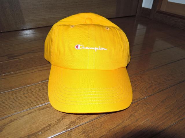 新品 Champion チャンピオン ロゴ刺繍 コットンツイル 6パネル キャップ ゴールド 帽子 < ブランド  新品 Champion チャンピオン ロゴ刺繍 コットンツイル 6パネル キャップ ゴールド 帽子 < ブランドの