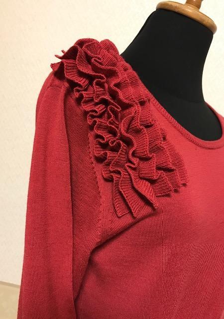 Green Label Relaxing ユナイテッドアローズ フリル ウールニット 未使用 赤 < ブランド Green Label Relaxing ユナイテッドアローズ フリル ウールニット 未使用 赤 < ブランドの