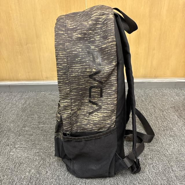 ���� RVCA �����b�N�T�b�N �o�b�N�p�b�N �� �u�����h�� 