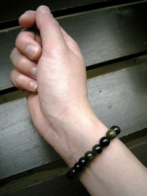 ☆即決☆8ミリ玉 ゴールデンオブシディアンブレスレット < 女性アクセサリー/時計 ☆即決☆8ミリ玉 ゴールデンオブシディアンブレスレット < 女性アクセサリー/時計の