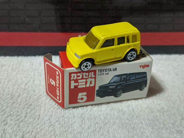 カプセルトミカ5 赤箱 トヨタ bB 黄 < ホビー カプセルトミカ5 赤箱 トヨタ bB 黄 < ホビーの