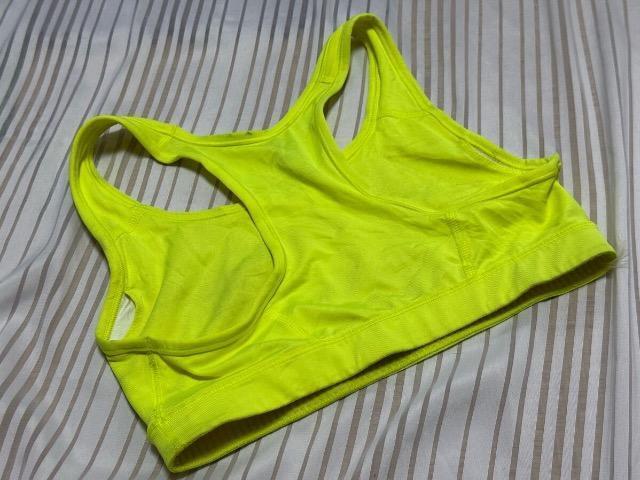 ホームクリーニング済み★鮮やかなネオンイエローに大きなメーカーイメージロゴ★PUMA陸上競技トップス★Mサイズ < レジャー/スポーツ ホームクリーニング済み★鮮やかなネオンイエローに大きなメーカーイメージロゴ★PUMA陸上競技トップス★Mサイズ < レジャー/スポーツの