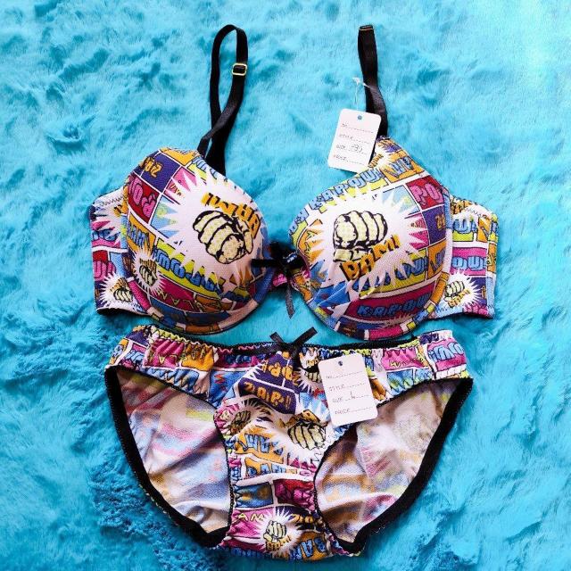 激カワッ。。。F80×L。。アメコミ柄ブラジャー&ショーツセット。。グラマー大きいサイズ。。魅せブラ水着風。。 < 女性ファッション  激カワッ。。。F80×L。。アメコミ柄ブラジャー&ショーツセット。。グラマー大きいサイズ。。魅せブラ水着風。。  < 女性ファッションの