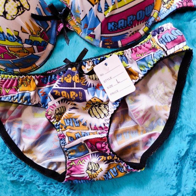 激カワッ。。。F80×L。。アメコミ柄ブラジャー&ショーツセット。。グラマー大きいサイズ。。魅せブラ水着風。。 < 女性ファッション  激カワッ。。。F80×L。。アメコミ柄ブラジャー&ショーツセット。。グラマー大きいサイズ。。魅せブラ水着風。。 < 女性ファッションの