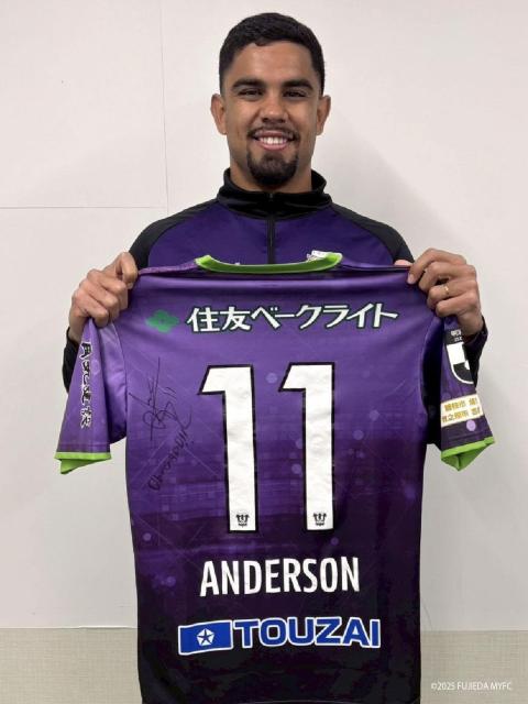 #11 アンデルソン 選手着用 直筆サイン入り 1st ユニフォーム 上下 < レジャー/スポーツ #11 アンデルソン 選手着用 直筆サイン入り 1st ユニフォーム 上下 < レジャー/スポーツの