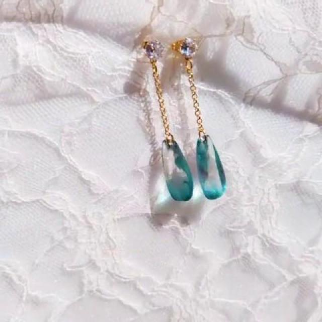 �y���W���z�h��鎴�~�O���[���s�A�X �� �����A�N�Z�T���[/���v�� 