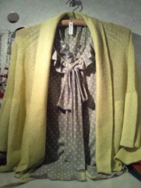 黄色ニットカーディガン麻綿ベルスリーブサマーニットボレロM < 女性ファッション  黄色ニットカーディガン麻綿ベルスリーブサマーニットボレロM  < 女性ファッションの