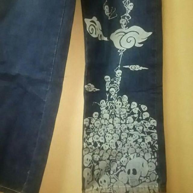 キッズ140★新品★チェーン付スカル柄デニム < キッズ/ベビー  キッズ140★新品★チェーン付スカル柄デニム < キッズ/ベビーの