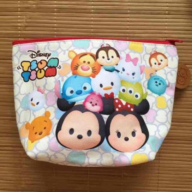 ディズニー・ツムツムキャラクター柄ポーチ。ホワイト < 女性ファッション  ディズニー・ツムツムキャラクター柄ポーチ。ホワイト  < 女性ファッションの